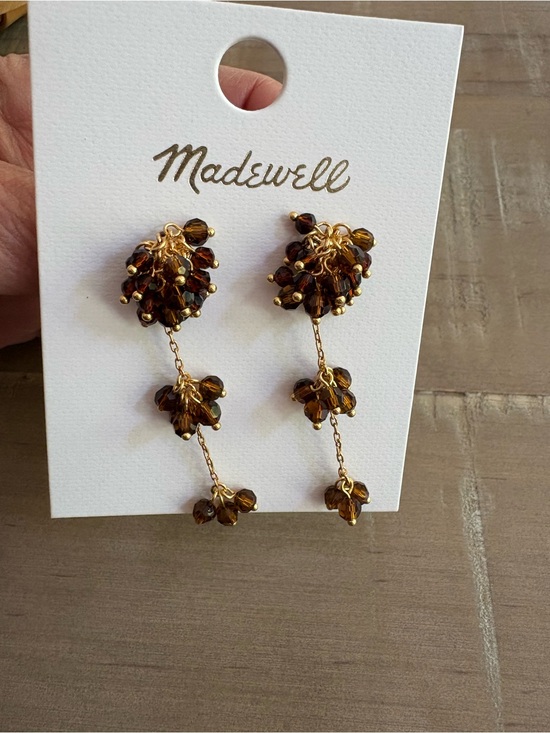 Madewell Jewelry - Madewell Dark Amber Beaded Drop Earrings - Gold Tone (missing a back)